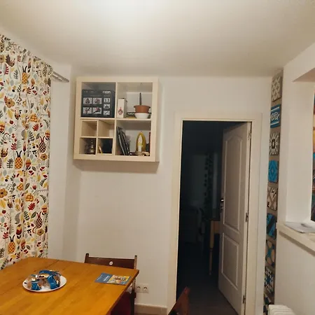 Centro Hernan Ruiz De 4 A 8 Personas * Málaga