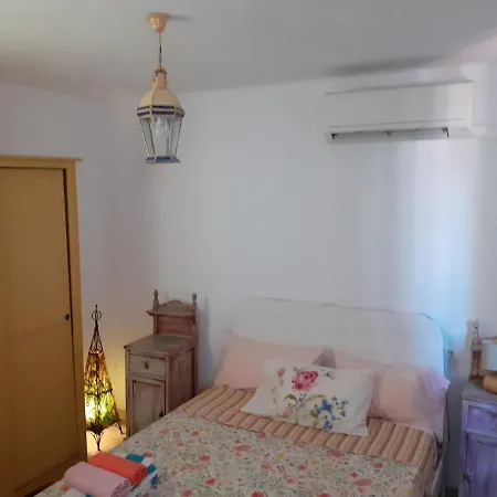 Apartment Centro Hernan Ruiz De 4 A 8 Personas *