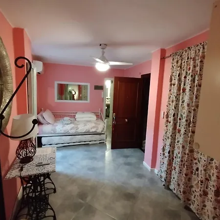 Apartment Centro Hernan Ruiz De 4 A 8 Personas