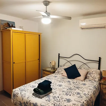 Apartment Centro Hernan Ruiz De 4 A 8 Personas *