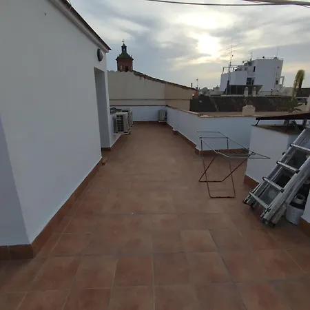 Centro Hernan Ruiz De 4 A 8 Personas Apartment *
