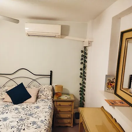 Centro Hernan Ruiz De 4 A 8 Personas