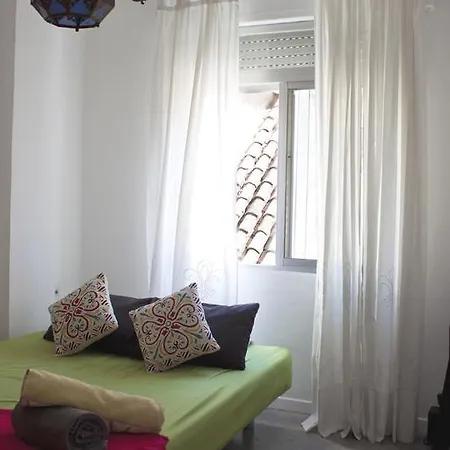 Centro Hernan Ruiz De 4 A 8 Personas * Malaga