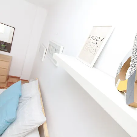 Apartment Centro Hernan Ruiz De 4 A 8 Personas