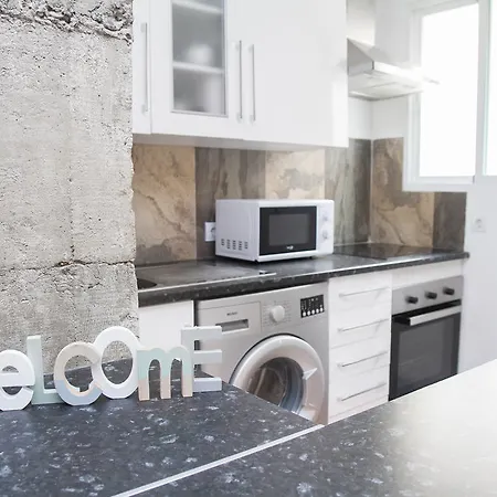 Centro Hernan Ruiz De 4 A 8 Personas * Malaga