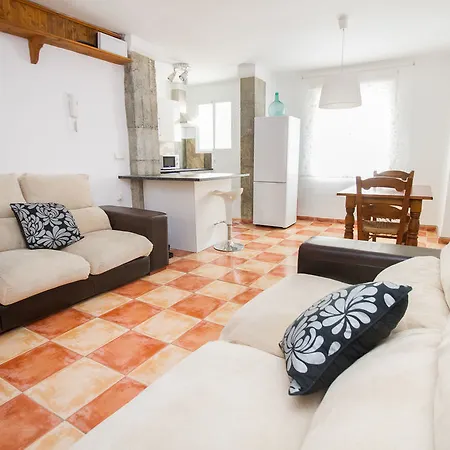 Apartment Centro Hernan Ruiz De 4 A 8 Personas *