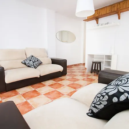 Centro Hernan Ruiz De 4 A 8 Personas Malaga