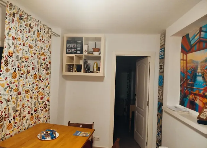 Centro Hernan Ruiz De 4 A 8 Personas * Màlaga