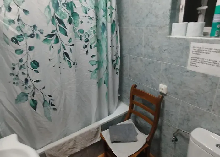 Centro Hernan Ruiz De 4 A 8 Personas * Màlaga