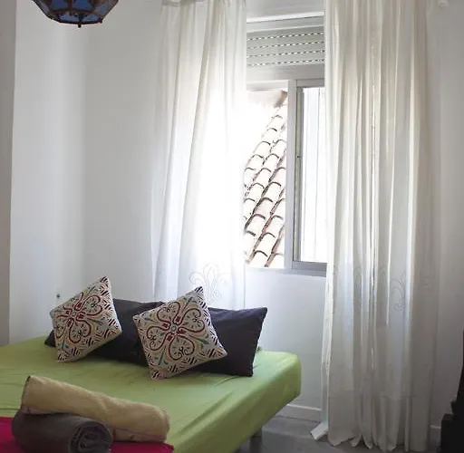 Centro Hernan Ruiz De 4 A 8 Personas * Màlaga