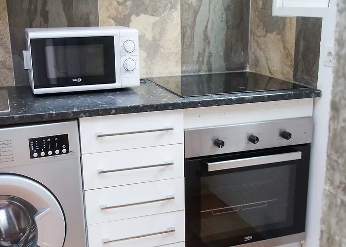Centro Hernan Ruiz De 4 A 8 Personas * Màlaga